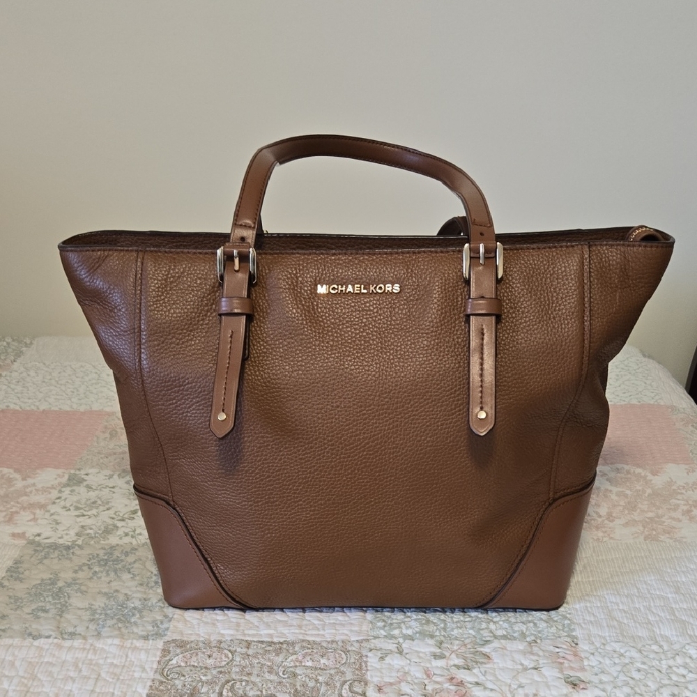 Michael Kors Brown Leather Aria Shoulder Bag